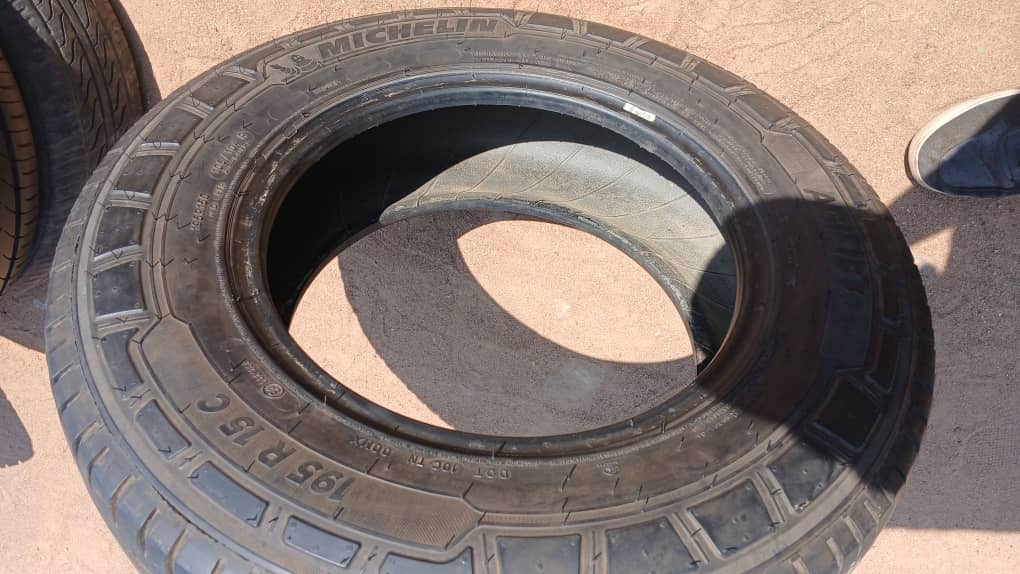 195/R15C MICHELIN (MOGODITShANE SEFALANA JUNCTION)