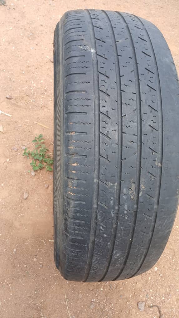 215/60R17 (Metsimotlhabe - Mmopane)
