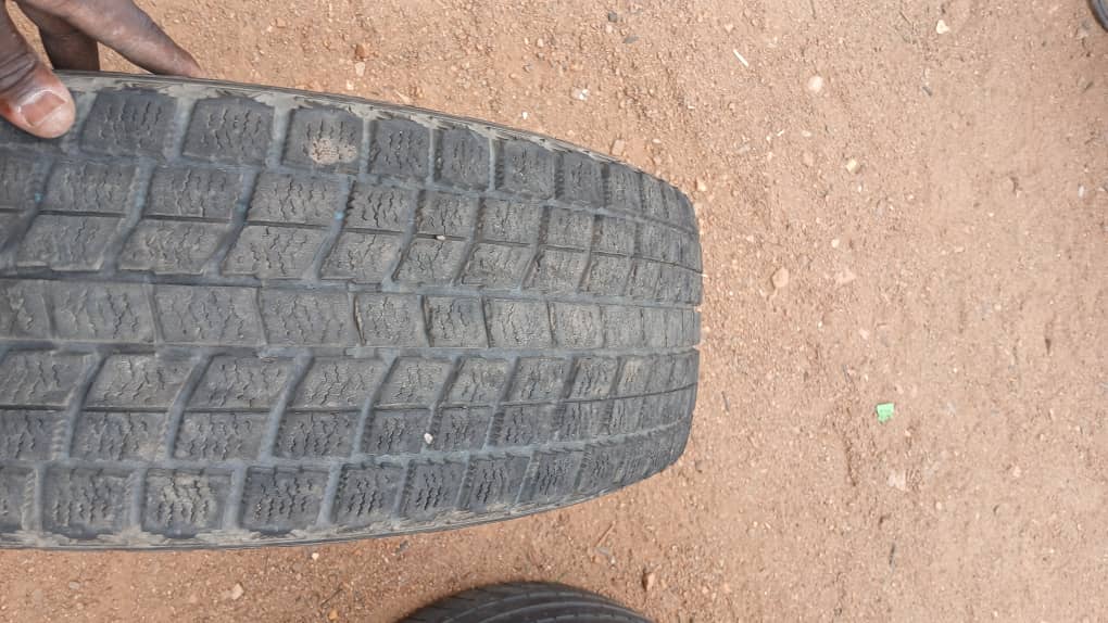 215/60 R17 Bridgestone - Mogoditshane Block 5