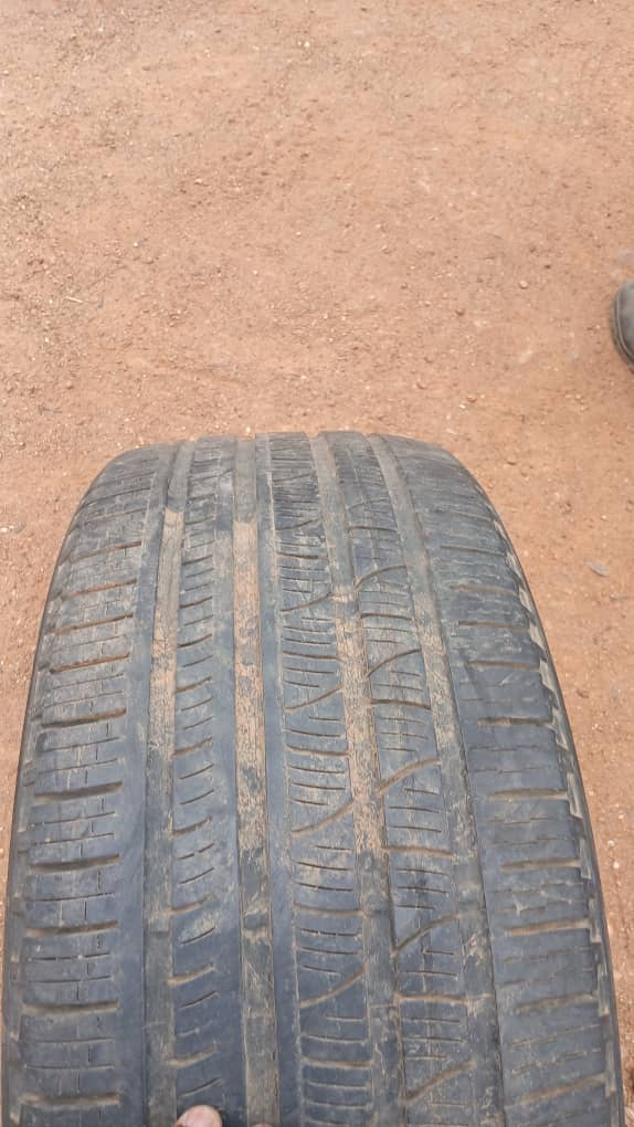 235/55 R17 - YOKOHAMA - Mogoditshane Block 5