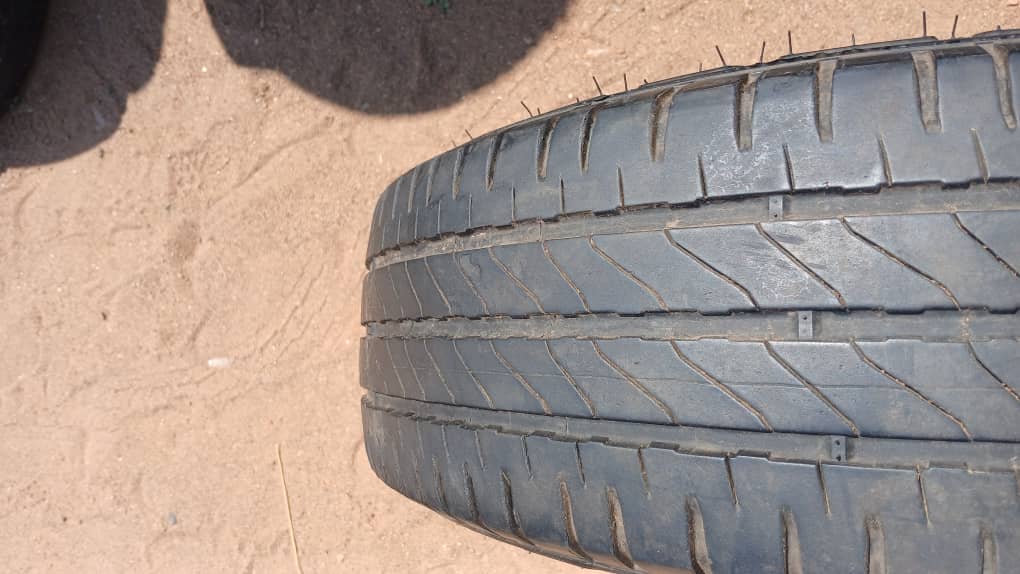 195/R15C MICHELIN (MOGODITShANE SEFALANA JUNCTION)