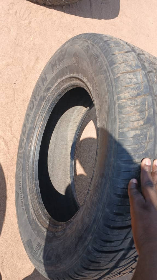 285/60 R18 Roadstone (MOGODITSHANE SEFALANA JUNCTION)