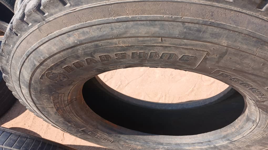 11R 22.5 RoadShine Truck Tyre (MOGODITSHANE SEFALANA JUNCTION)