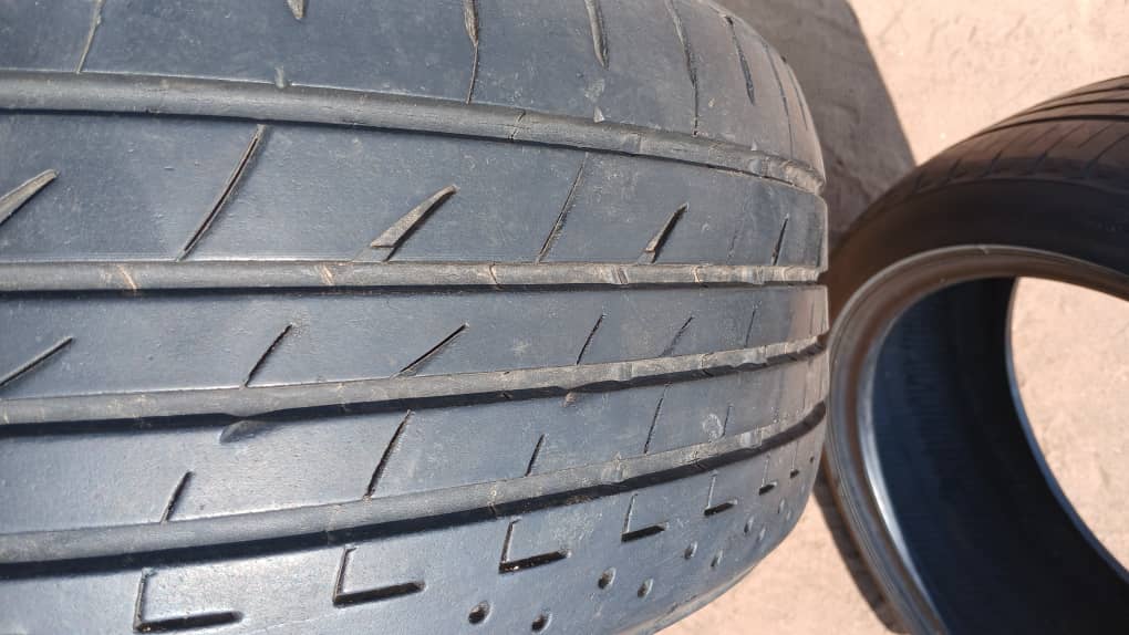 215/45 R18 Bridgestone (MOGODITSHANE SEFALANA JUNCTION)