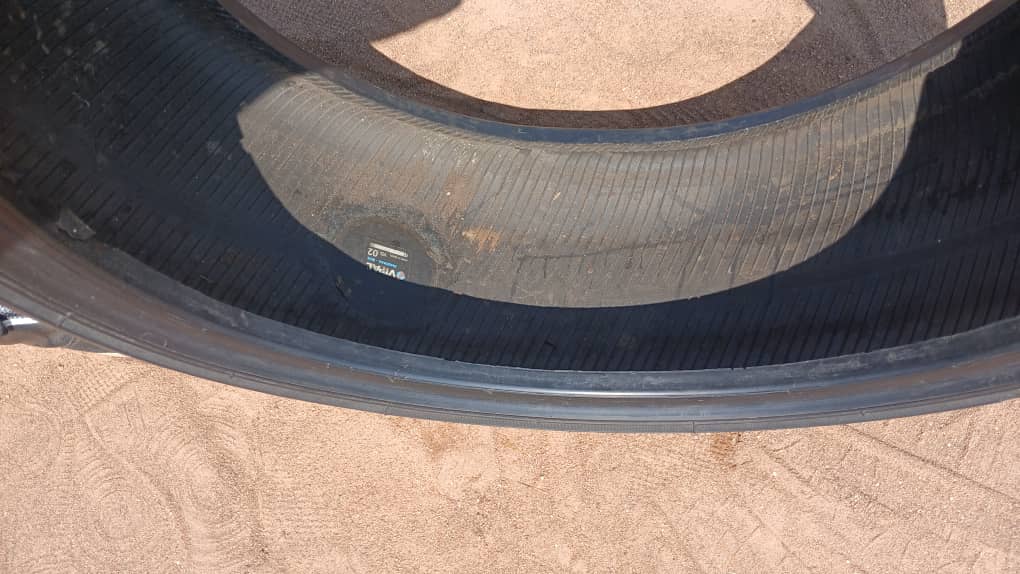 215/45 R18 Bridgestone (MOGODITSHANE SEFALANA JUNCTION)