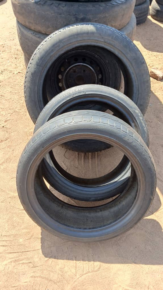 215/45 R18 Bridgestone (MOGODITSHANE SEFALANA JUNCTION)