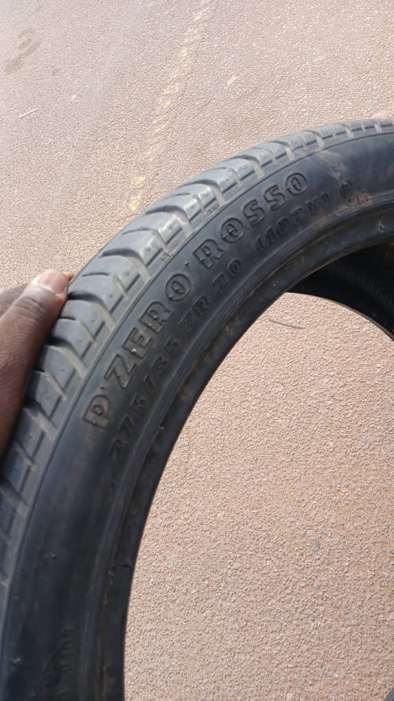 275/35 R20 Pirelli (Mogoditshane / Gabane Road / Engine Junction)