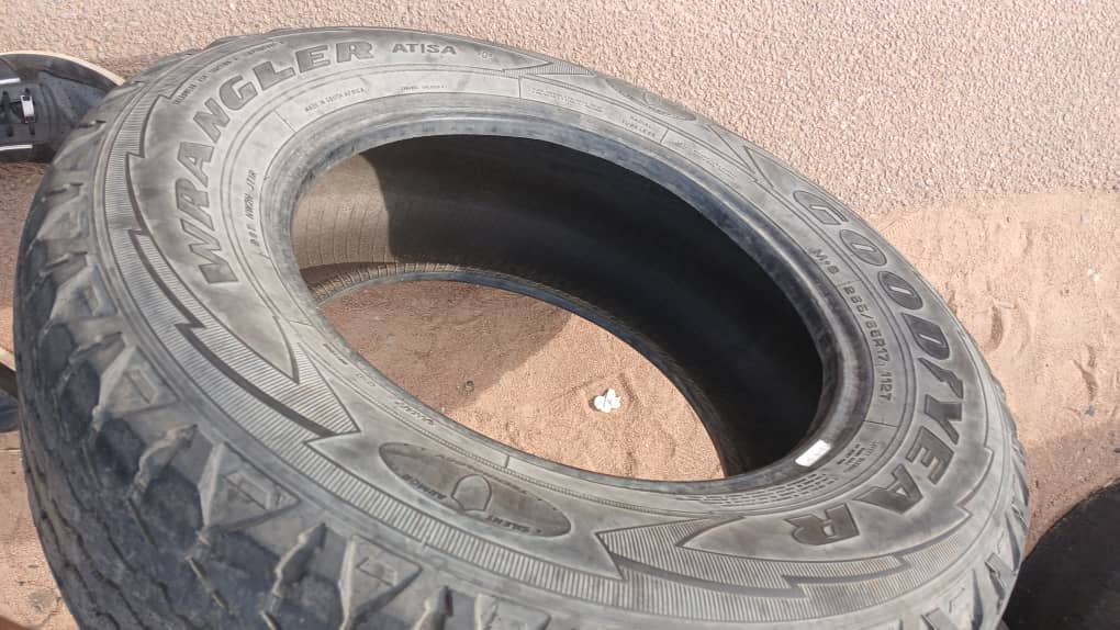 265/65 R17 Goodyear (Mogoditshane / Gabane Road / Engine Junction)