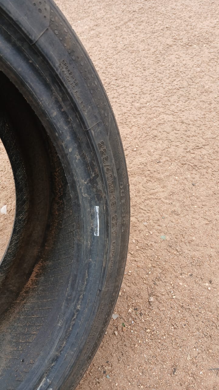 225/40Z R18 (Gaborone)